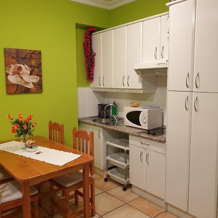 Apartamentos Dana Madrid Kültér fotó