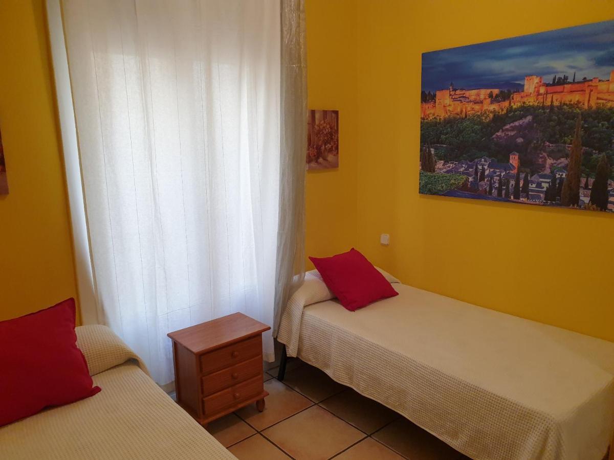 Apartamentos Dana Madrid Kültér fotó