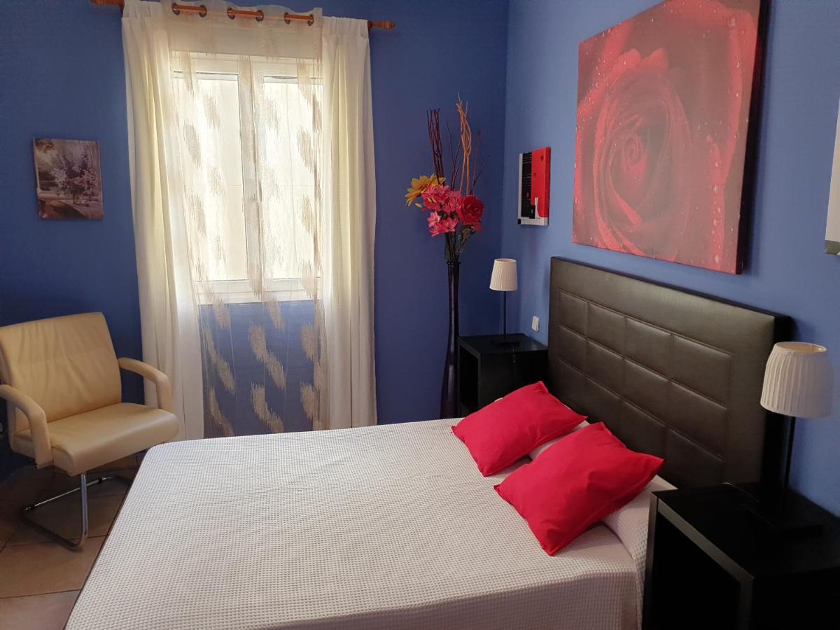 Apartamentos Dana Madrid Kültér fotó