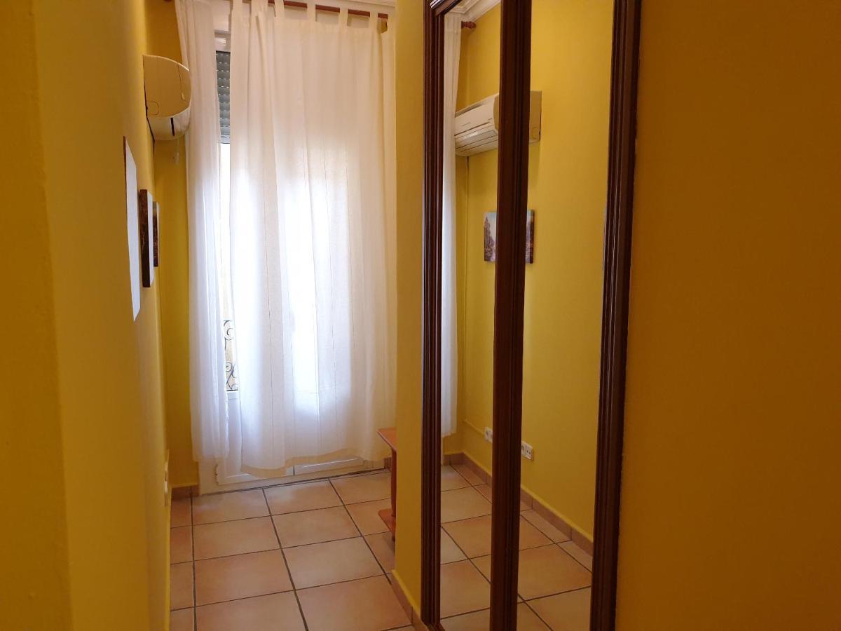 Apartamentos Dana Madrid Kültér fotó