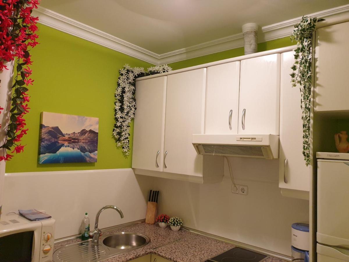 Apartamentos Dana Madrid Kültér fotó