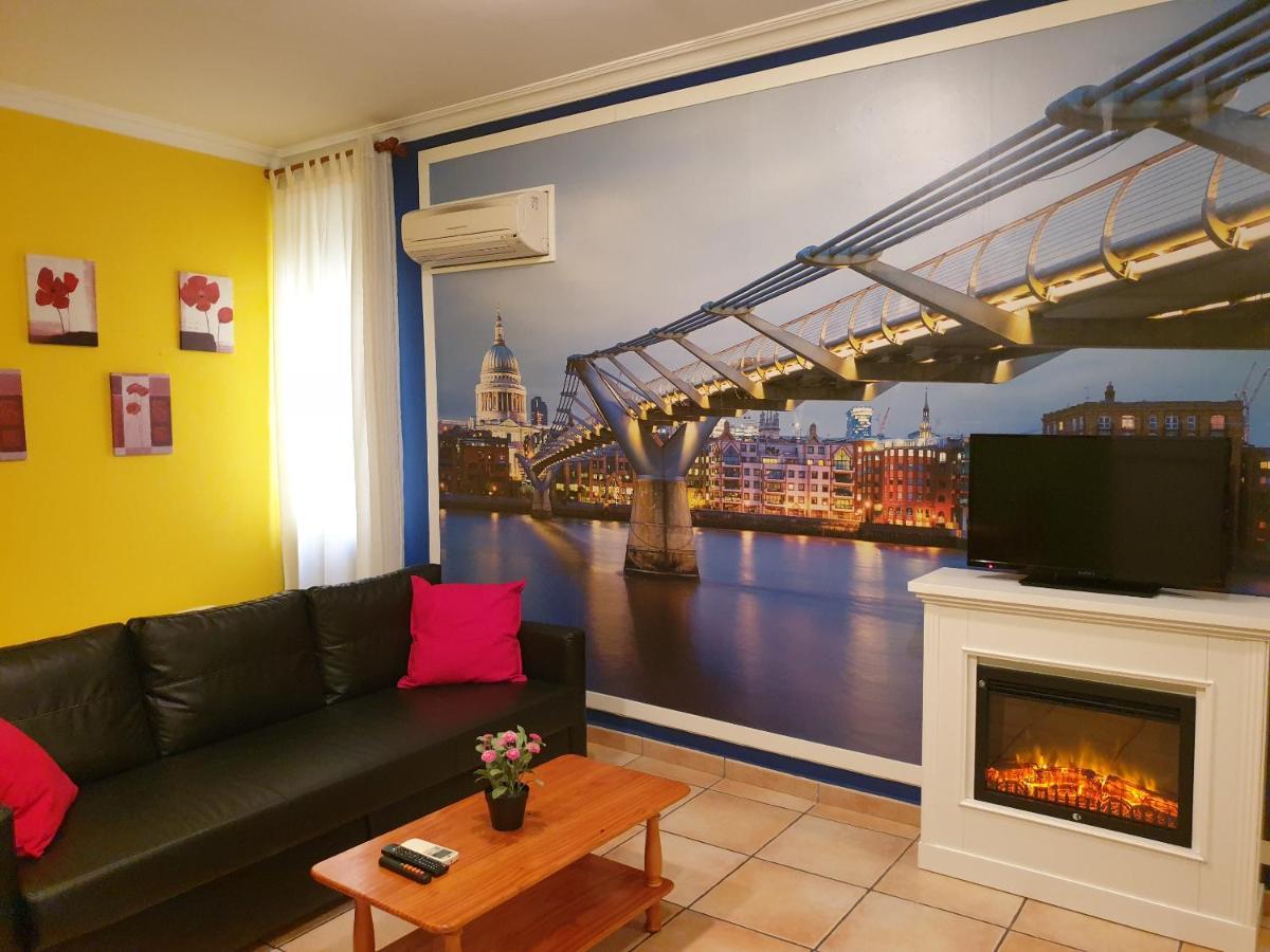 Apartamentos Dana Madrid Kültér fotó
