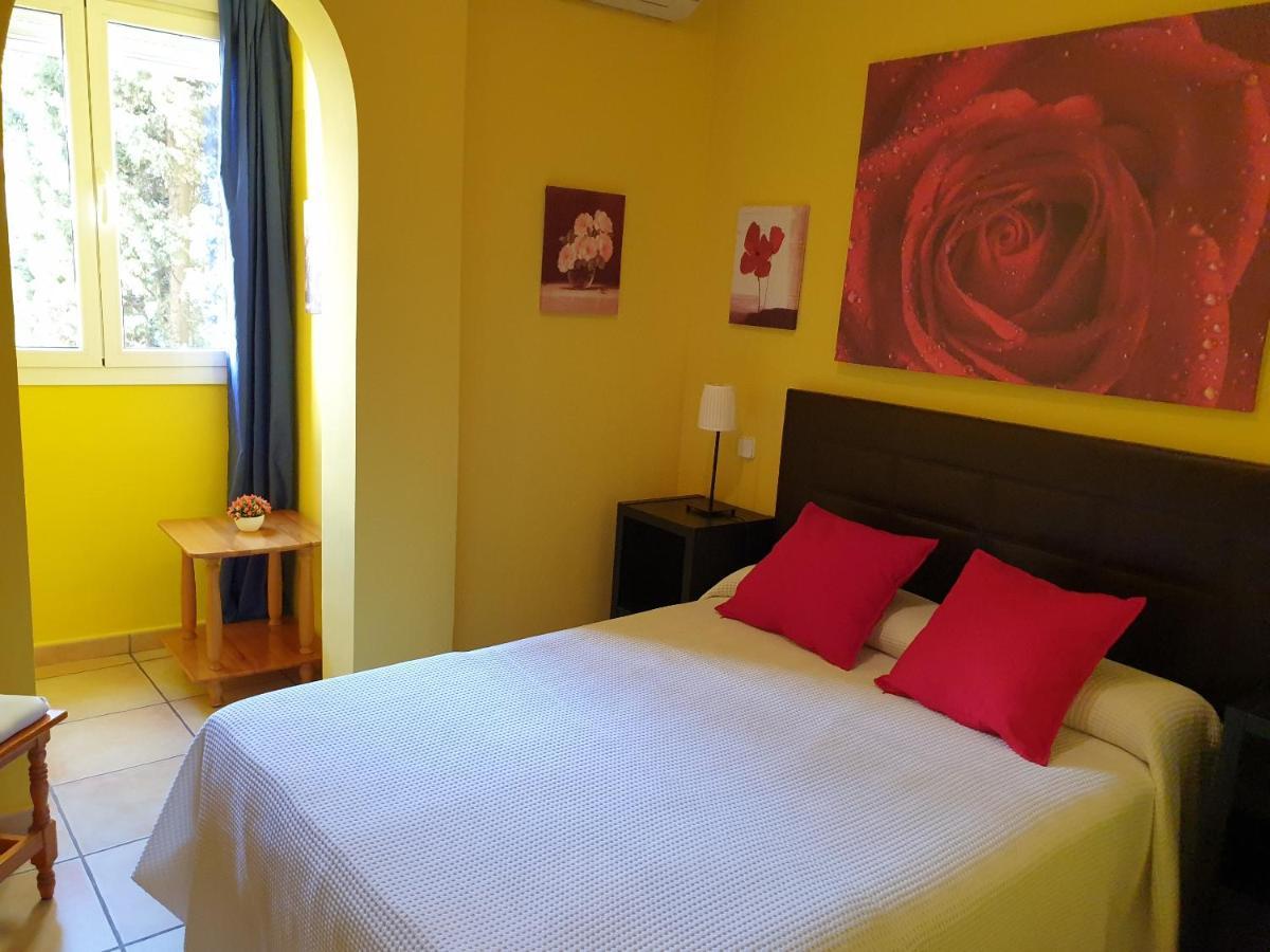 Apartamentos Dana Madrid Kültér fotó