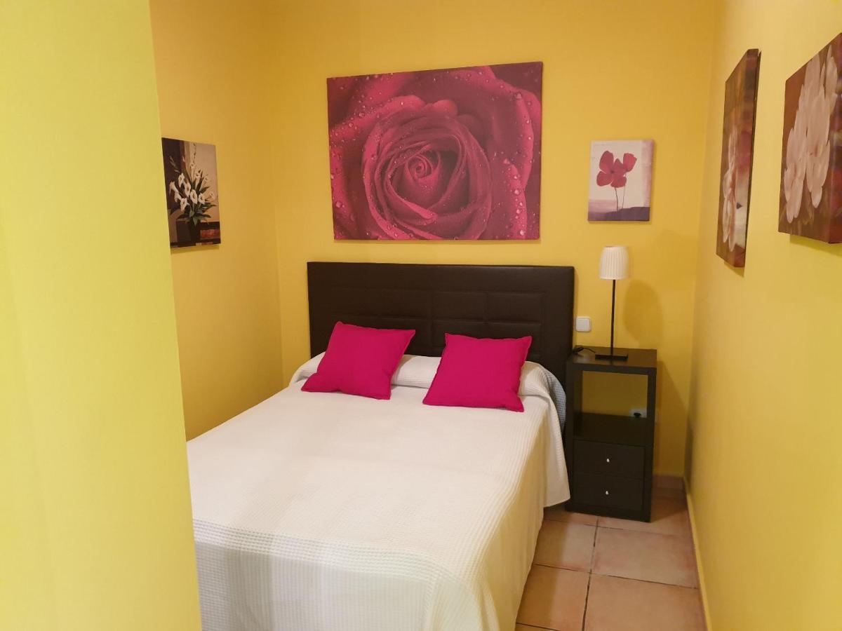 Apartamentos Dana Madrid Kültér fotó