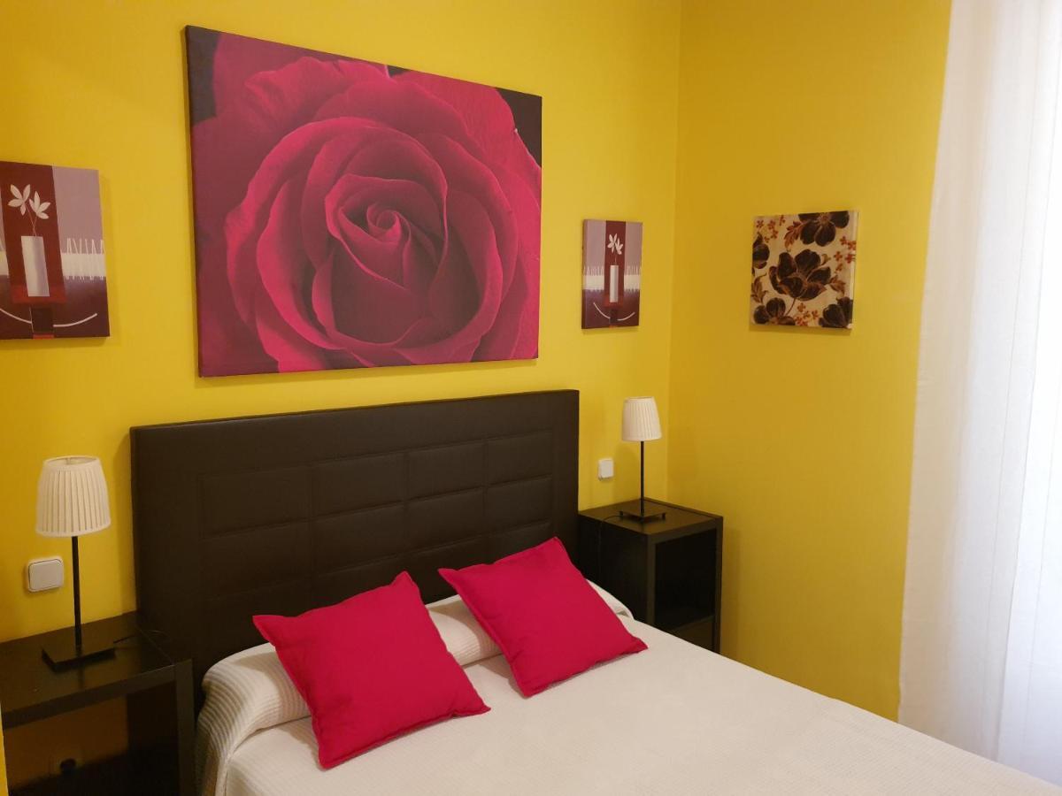 Apartamentos Dana Madrid Kültér fotó